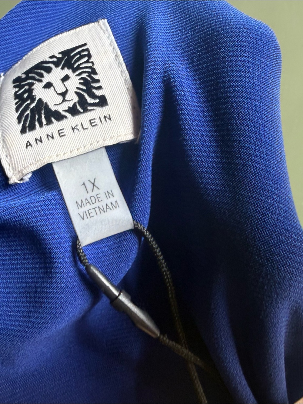 Anne Klein Royal Blue Tunic with Yellow and White Leaf Print - Picture 5 of 6